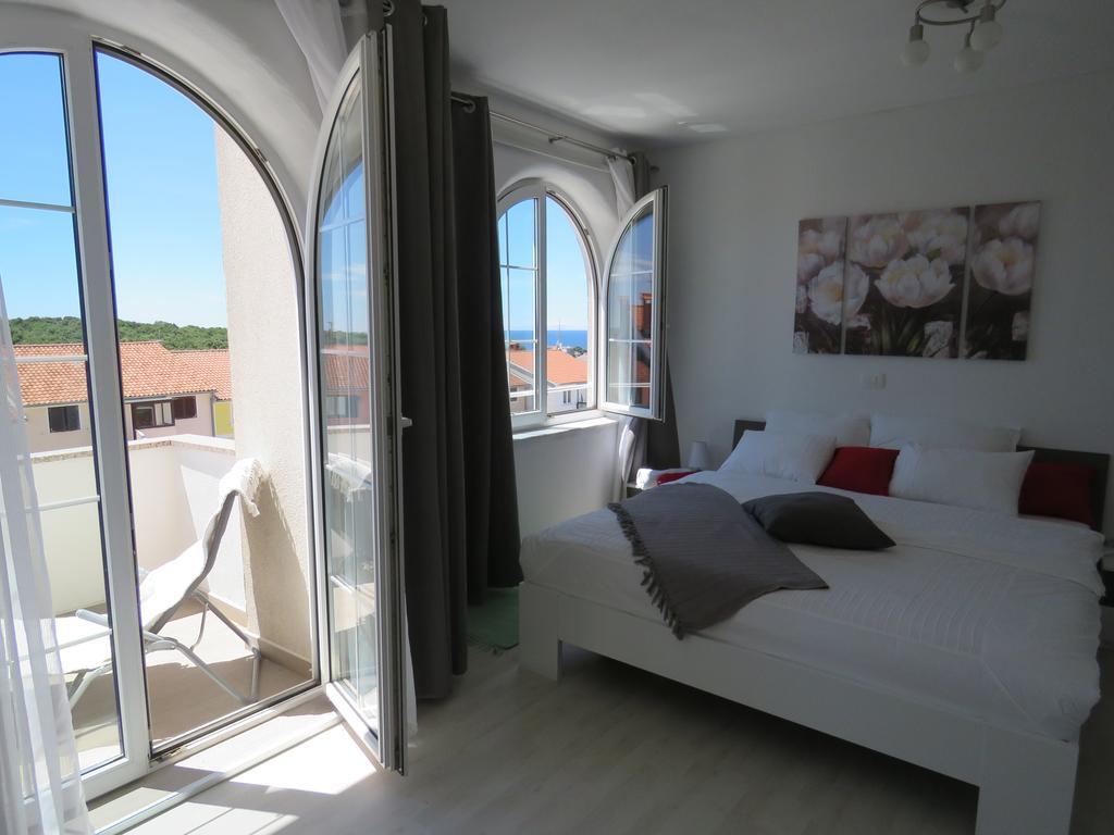 Apartments Villa Urbajs Vrsar Eksteriør bilde