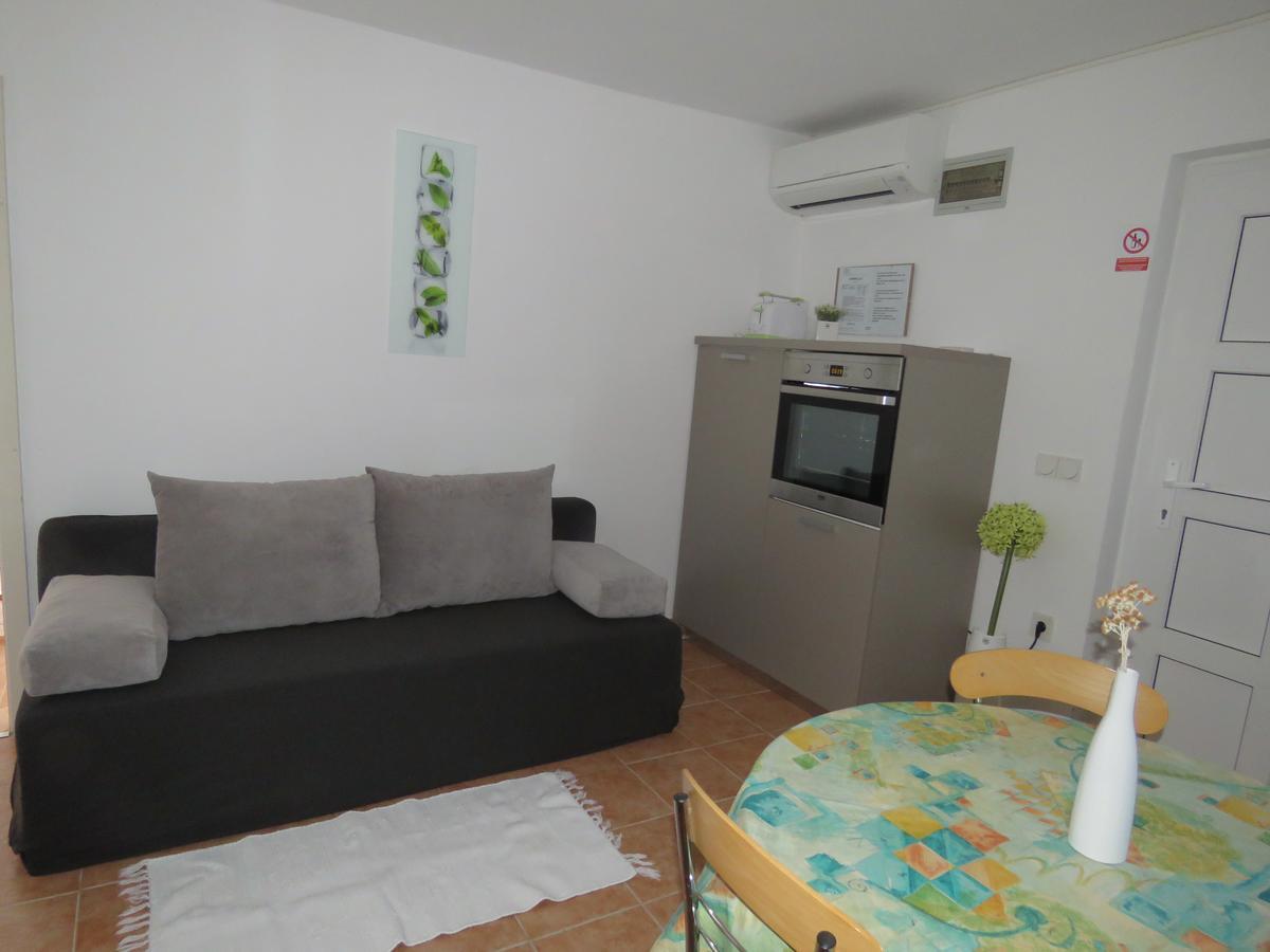 Apartments Villa Urbajs Vrsar Eksteriør bilde